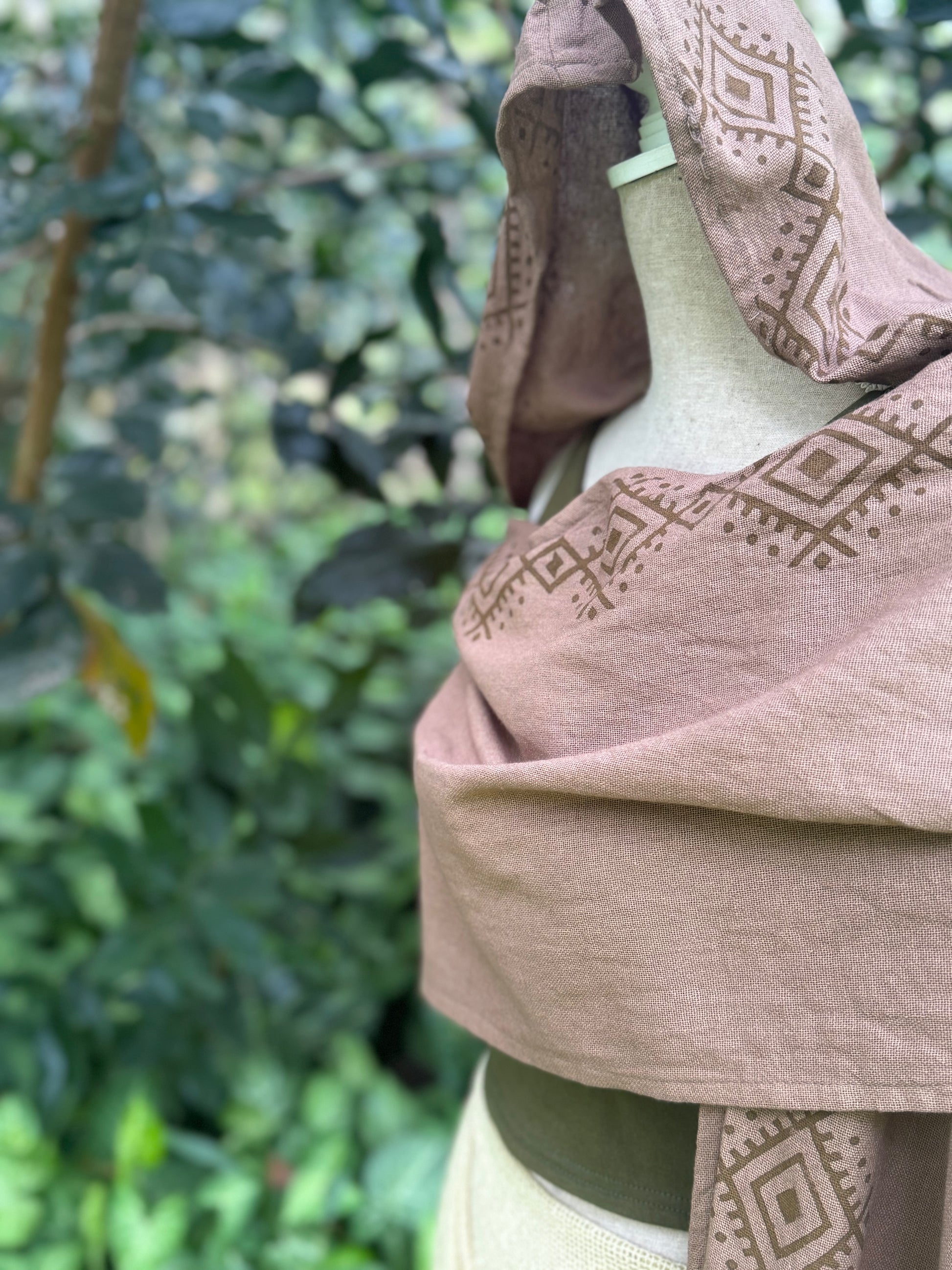 AUSKOU hooded scarf